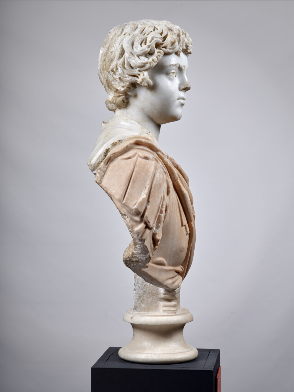 Buste cuirassé de Caracalla enfant