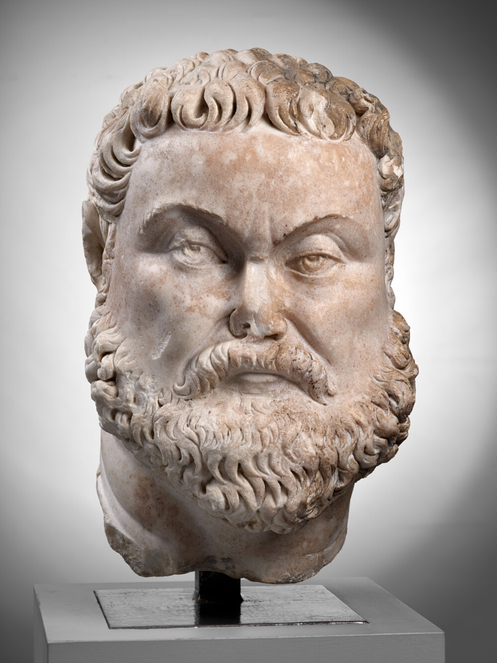Tête quasi colossale de Maximien Hercule