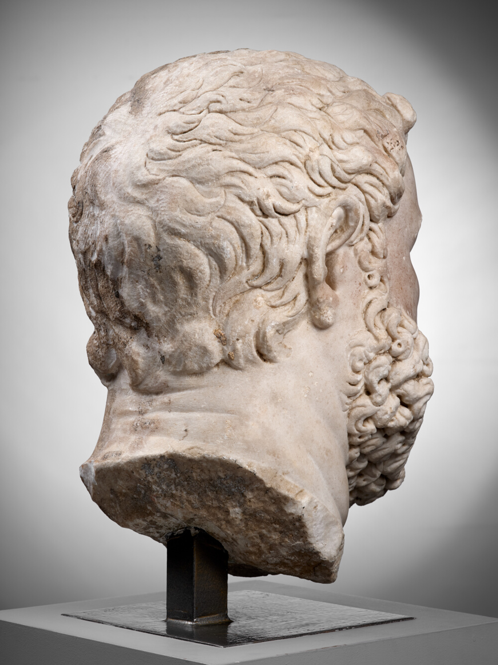 Tête quasi colossale de Maximien Hercule